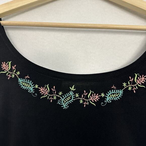 Double D Ranch Dress Womens 1X Black Embroidered Stretch Slinky Western Boho Vtg - Picture 4 of 12